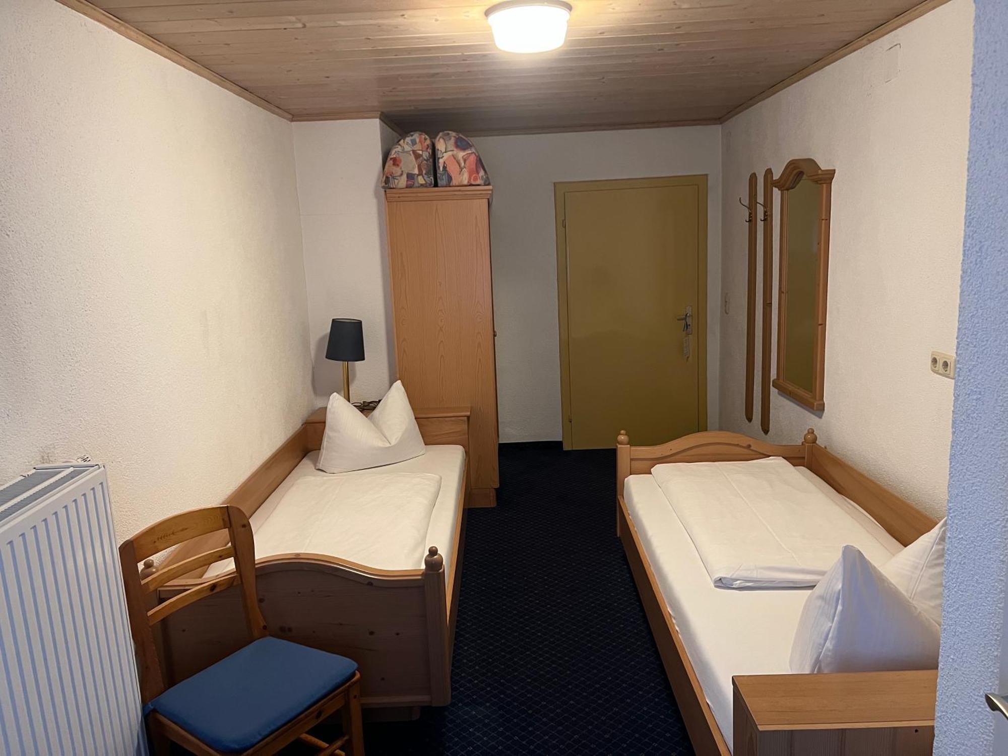 Gasthaus Zur Post Waal Esterno foto